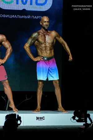 MAN'S PHYSIQUE МАСТЕРА 40+